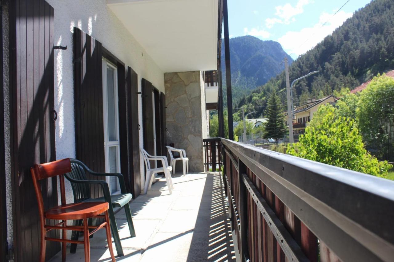 Hotel Casa Per Ferie Beatorosaz Cesana Torinese Exterior foto